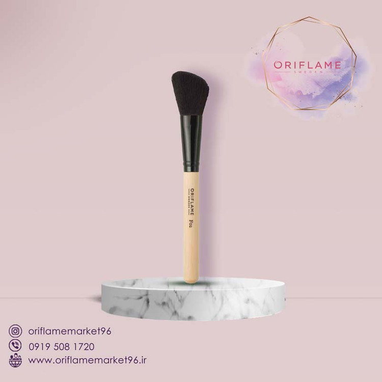 براش سر كج مناسب زدن رژگونه