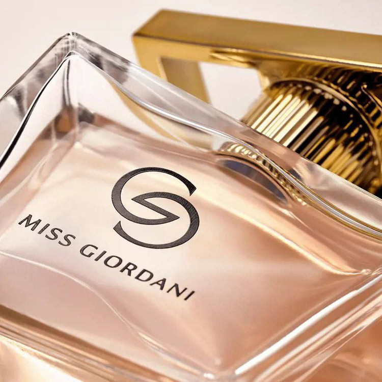 عطر زنانه ی میس جیوردانی ادو پرفیوم