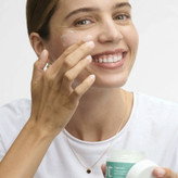 کرم صورت هیدرا رادیانس لایت اپتیمالز