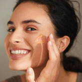 ماسک لایهبردار و انرژیبخش