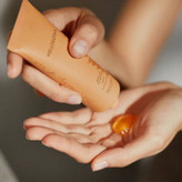 ماسک لایهبردار و انرژیبخش