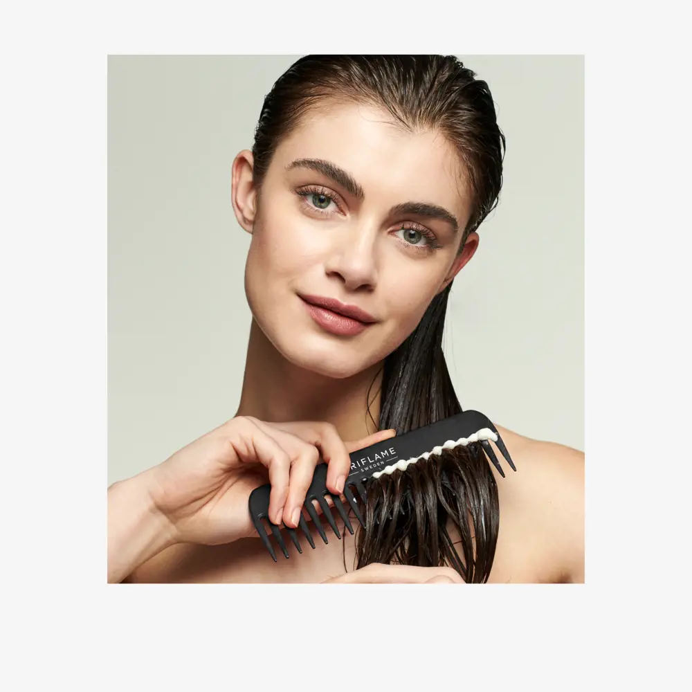 ماسک مو‌‌ داخل حمام الئو